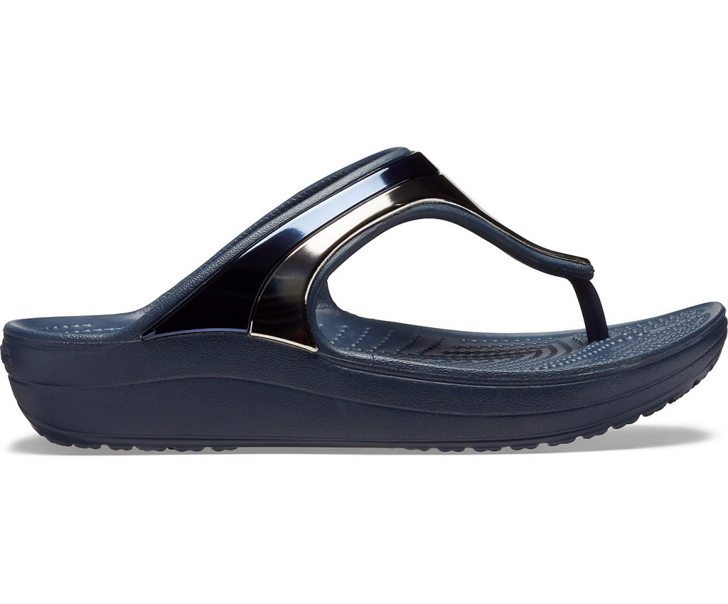 multi navy crocs